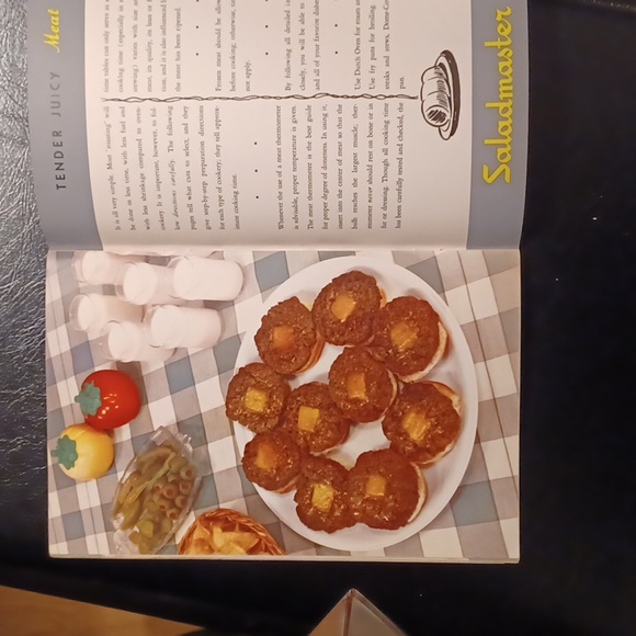 Vintage 1954 Saladmaster Recipe Book - Picture 5 of 10